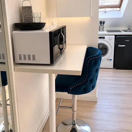 Bail Mobilite 30 Nuits Minimum Cozy A 40m Des Champs Elysees Apartment *