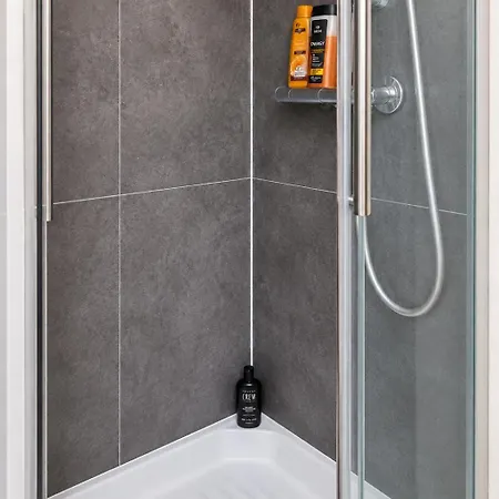 Apartment Bail Mobilite 30 Nuits Minimum Cozy A 40m Des Champs Elysees